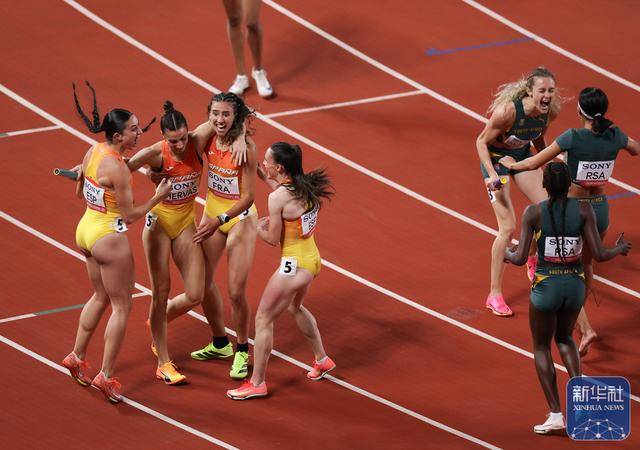 世界接力赛|西班牙队获女子4x400米接力冠军