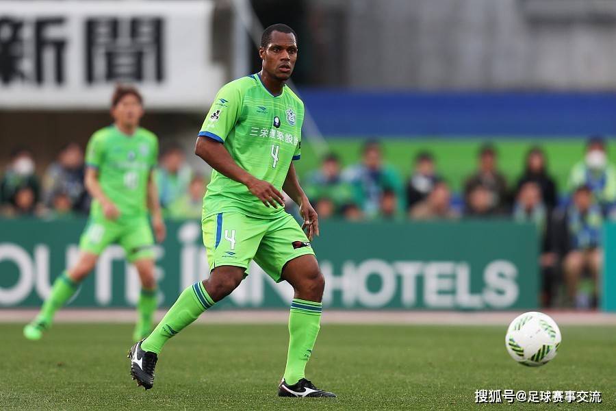 今日足球：神户胜利船VS甲府风林、林菲尔德VS谢尔本