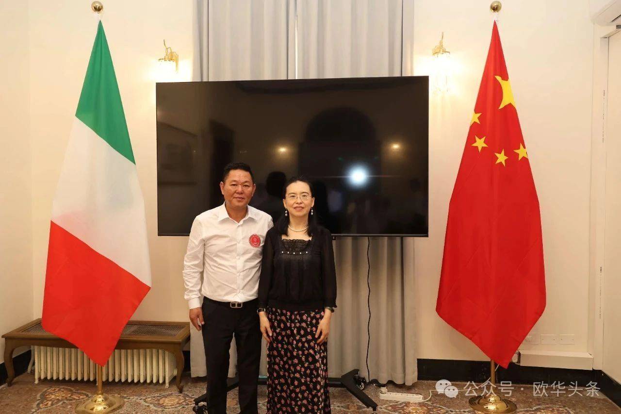 意大利佛罗伦萨华人华侨联合总会拜访驻佛罗伦萨总领馆，共话侨社发展