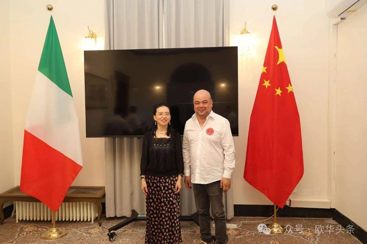 意大利佛罗伦萨华人华侨联合总会拜访驻佛罗伦萨总领馆，共话侨社发展