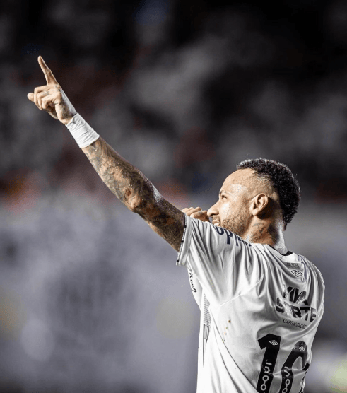 内马尔欲重返欧洲！加盟巴黎死敌，承诺洗心革面，冲击2026世界杯