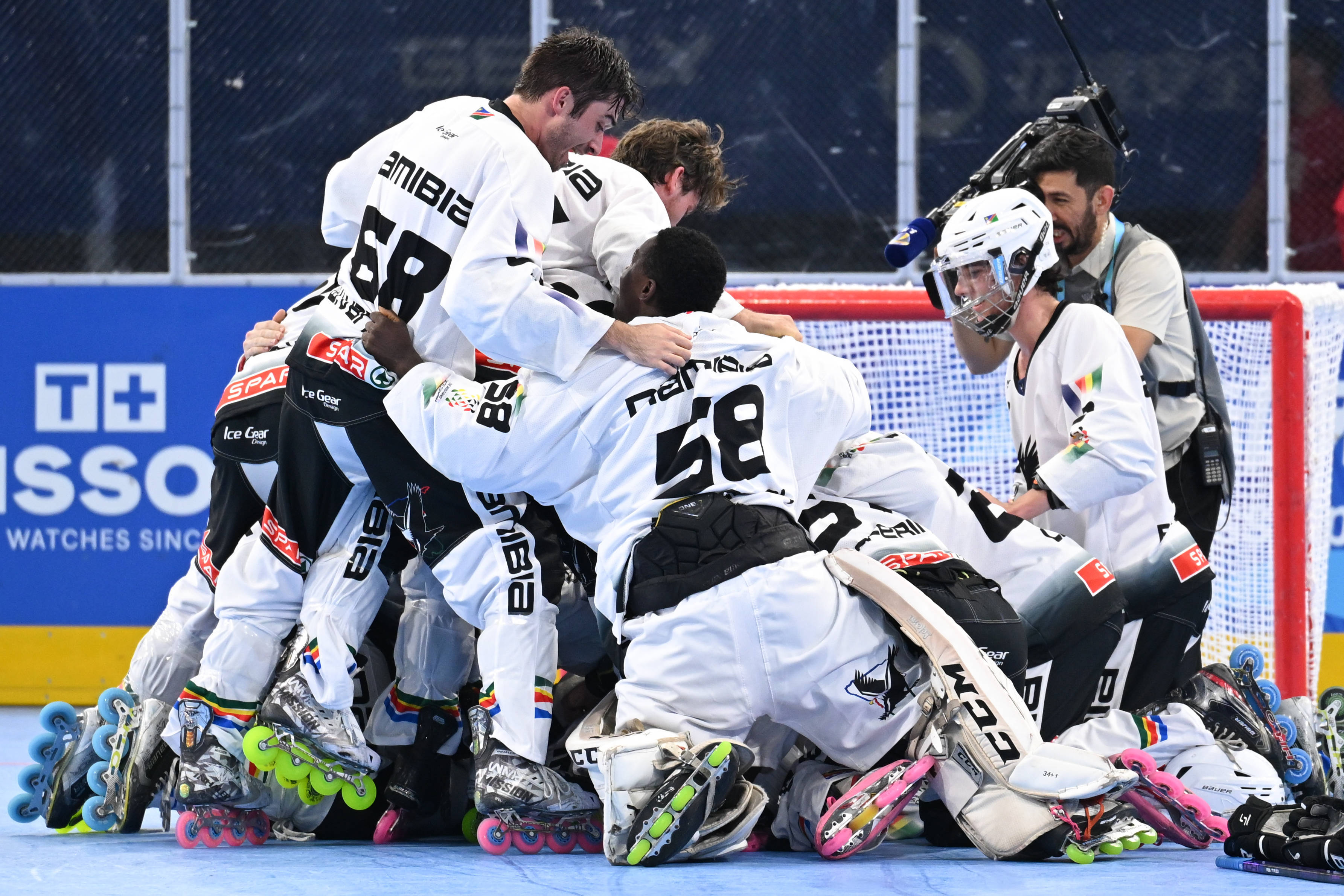 （成都世运会）单排轮滑球——男子铜牌赛：纳米比亚队胜法国队