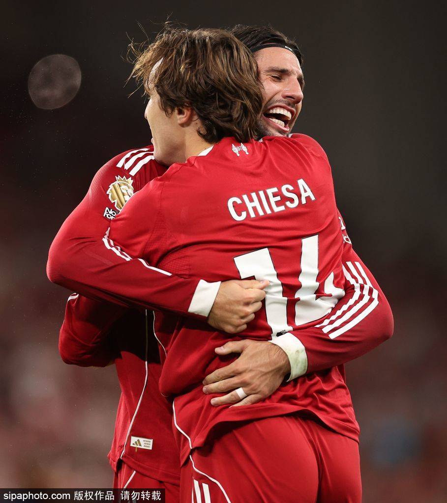 英超夺冠赔率更新：卫冕冠军利物浦领跑 阿森纳第2曼联第5