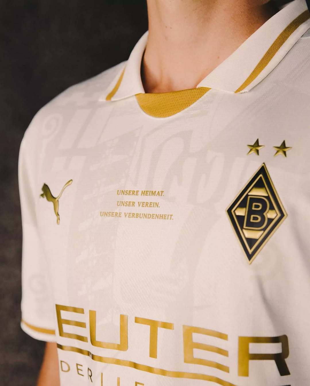 门兴格拉德巴赫发布125周年纪念版球衣