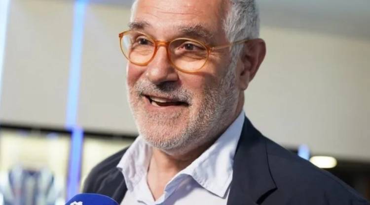 联赛和世俱杯成绩不佳！外媒：波尔图体育总监祖比萨雷塔离任