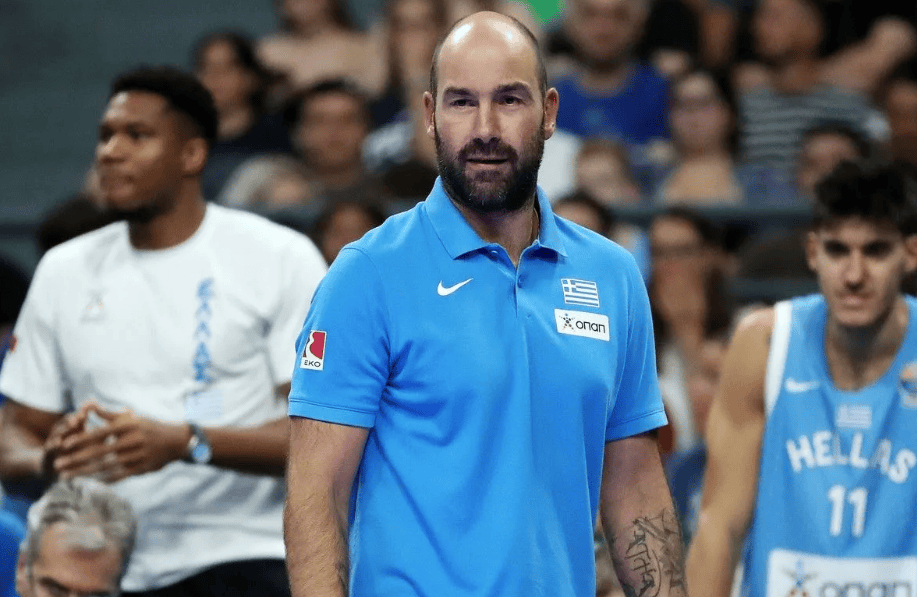 三兄弟出击!字母哥破除内讧剑指欧锦赛奖牌:“欧洲科比”挂帅