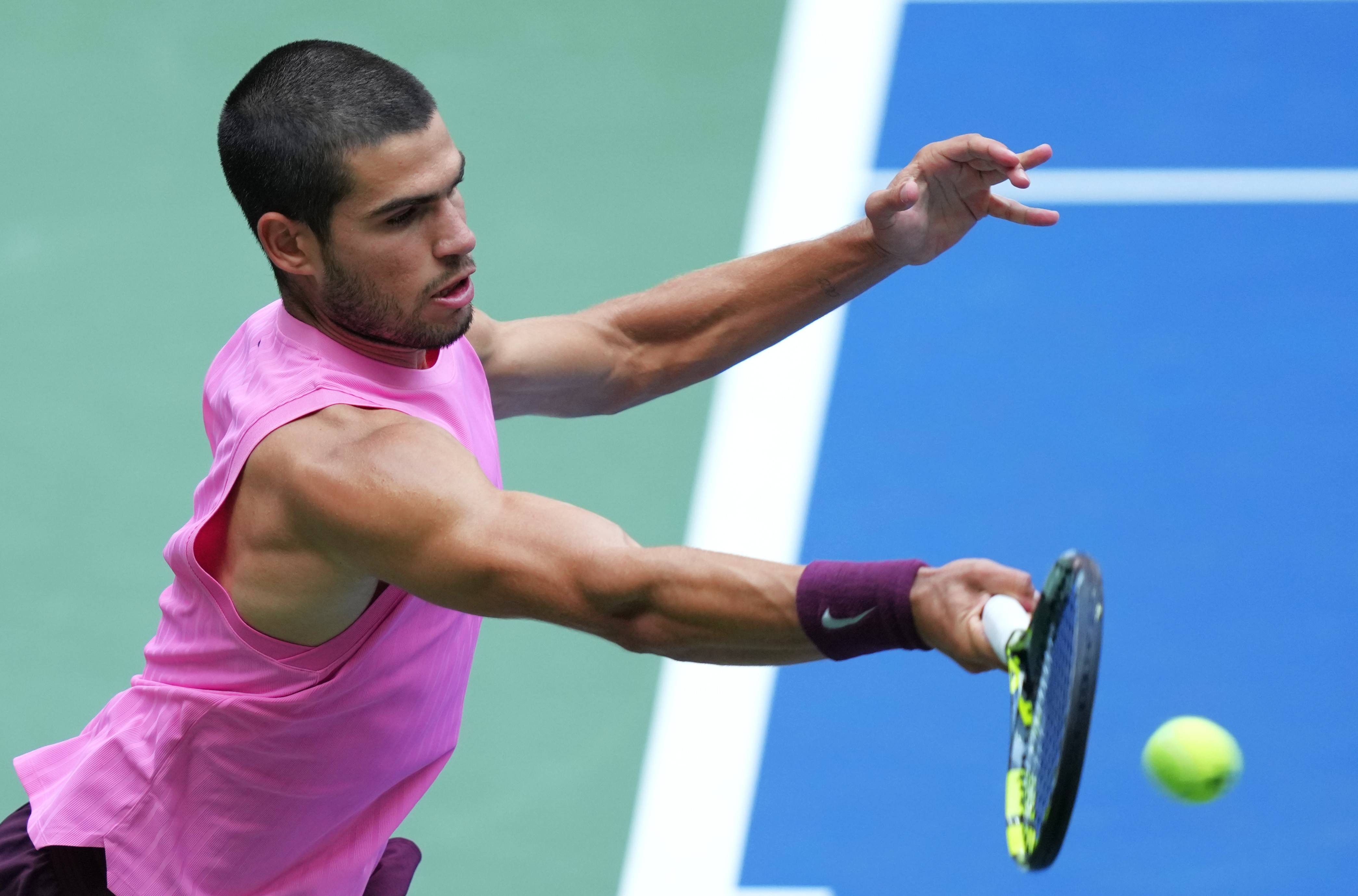 （体育）网球——美网：阿尔卡拉斯晋级男单决赛