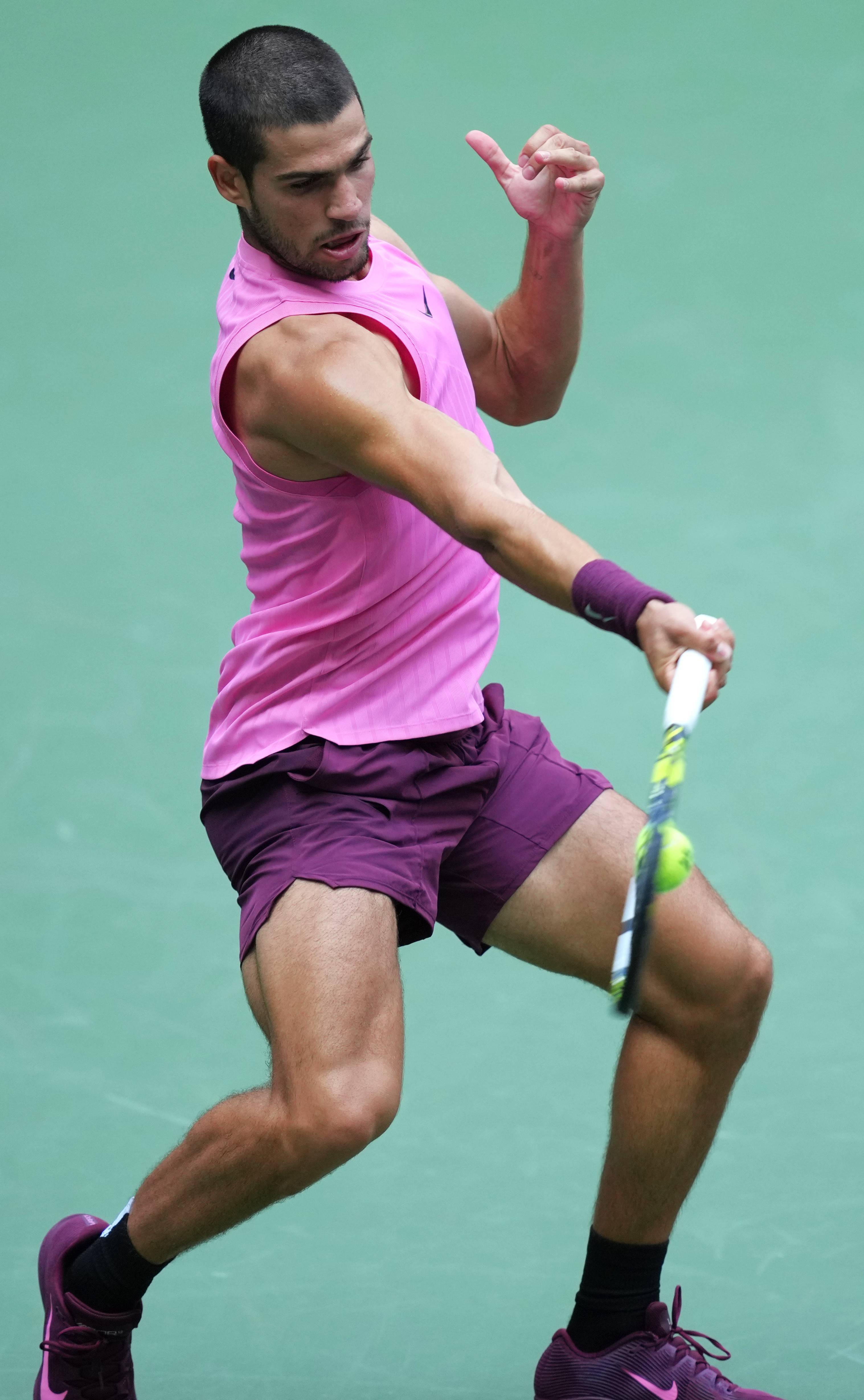 （体育）网球——美网：阿尔卡拉斯晋级男单决赛